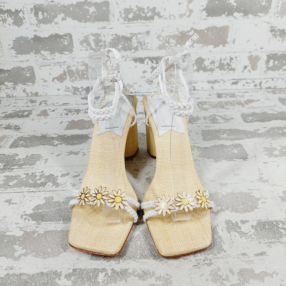 NEW Schutz Hina White Cream Flowers Square Toe Block Heel Strappy Sandals W829 - Picture 3 of 12